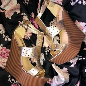Champagne Sheree Wedge